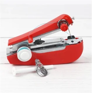 Mini handnaaimachine rood