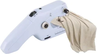 Mini handnaaimachine wit