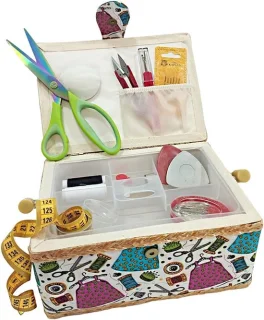 Naaidoos met accessoires