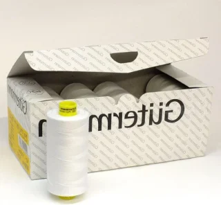 Naaigaren op spoel - polyester - 1000 meter - wit