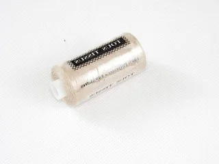 Naaigaren polyester