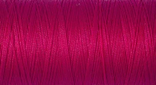 Naaigaren set polyester draad 250 meter rood