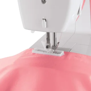 Naaimachine met vrije arm
