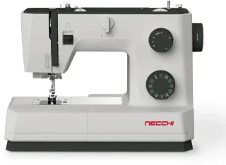 Necchi Q132A naaimachine