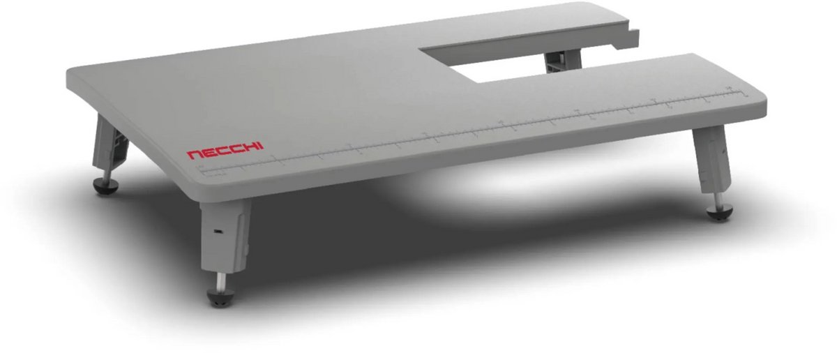 Necchi Q132A naaimachine