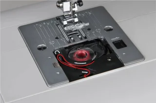 Necchi Q132A naaimachine