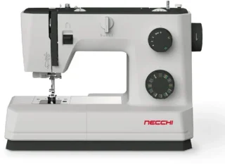 Necchi Q132A naaimachine