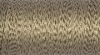 Polyester Naaigaren 250 m