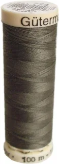 Polyester naaigaren set voor machine en handwerk