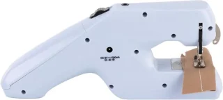 Reisnaaimachine