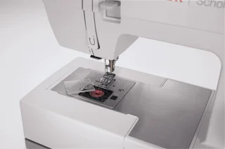 Singer Heavy Duty HD5511 naaimachine wit