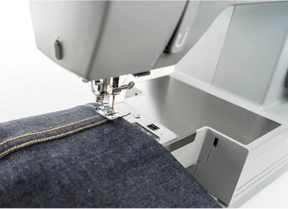 Wat vinden we goed aan de SINGER Heavy Duty Jeans 6335M Naaimachine