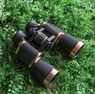 Krachtige Verrekijker 20X50 Lange Afstand Professionele HD Krachtige Telescoop Optische HD Glazen Lens Lage Licht Nachtzicht Jacht Draagbare Nachtkijker Ook Bruikbaar Met Weinig Licht Buiten Voor Reizen Vakantie Natuur Bezichtigen