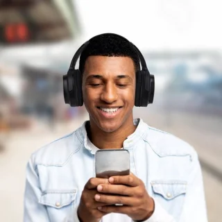 Denver - 2 in 1 - Bluetooth Draadloze & Bedraad Koptelefoon - Inclusief AUX Kabel - Active Noise Canceling - Draadloos of met draad - Handsfree Bellen - Zwart