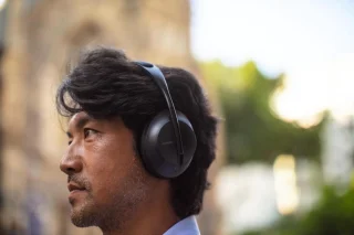 Bose 700 Draadloze Over-Ear Koptelefoon Zwart