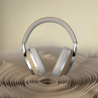 Bowers & Wilkins Px8 Draadloze Over-Ear Koptelefoon Licht Bruin