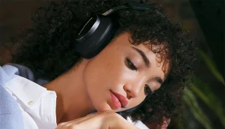 Bowers & Wilkins Px8 Draadloze Over-Ear Koptelefoon Licht Bruin