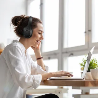 PowerLocus Universe Active Noise Cancelling Over-Ear Koptelefoon Zwart