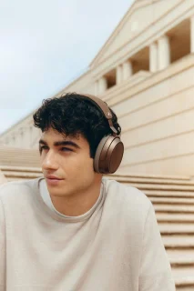 Sennheiser MOMENTUM 4 Wireless over-ear koptelefoon