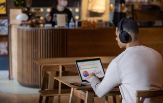 Sony WH-1000XM5 Draadloze Noise Cancelling Koptelefoon Zwart