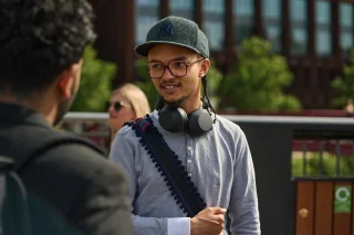 Sony WH-1000XM5SA Draadloze koptelefoon Limited Soft Case Edition Zwart