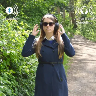 Wuff Draadloze Over-ear Koptelefoon Zwart