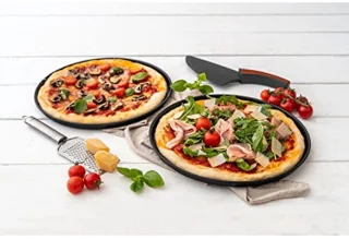 3-delige pizzaset met bakplaten, pannen en pizzasnijder