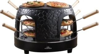 Samen mini-pizza’s bakken aan tafel