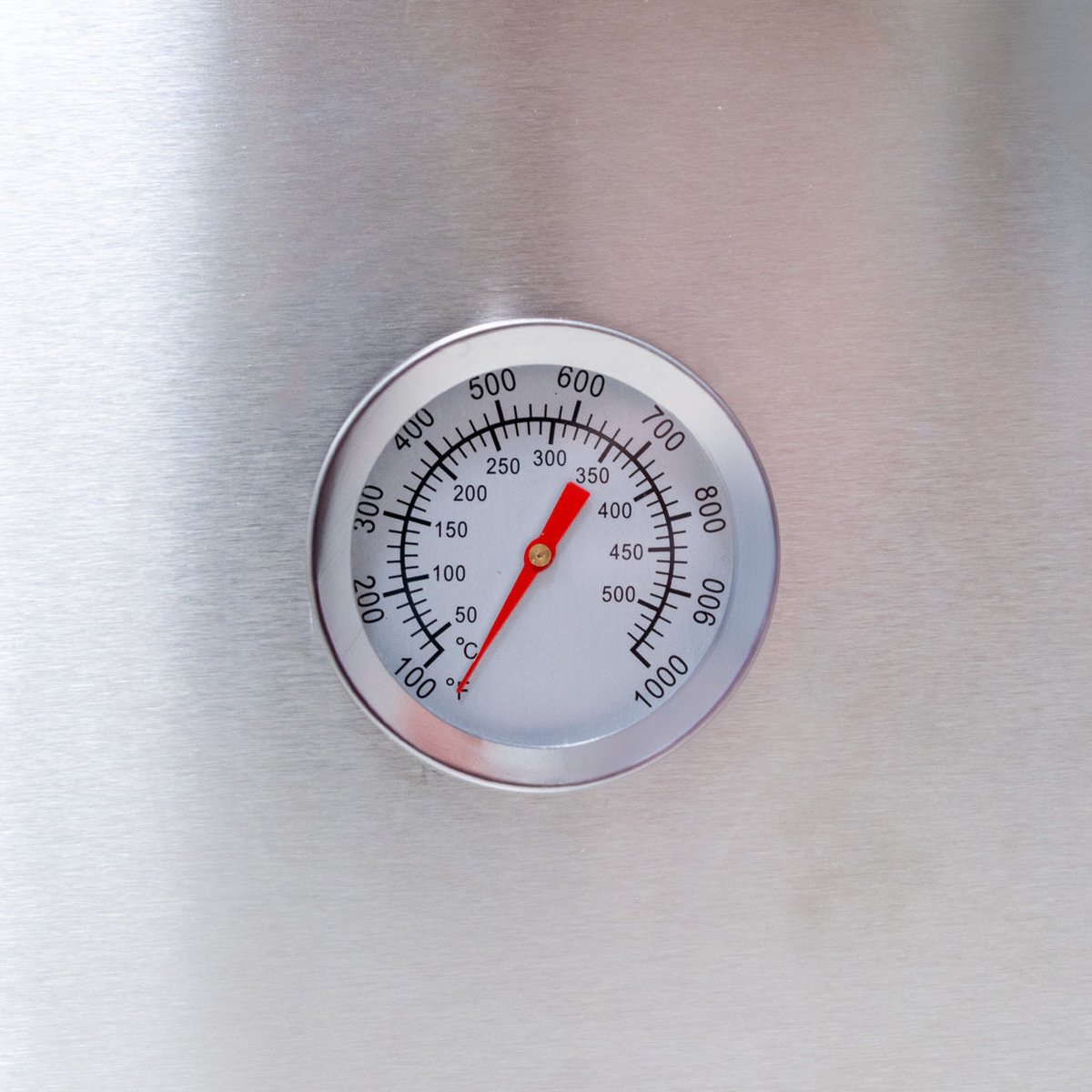 De Buitentafelpizzaoven 35 cm dubbelwandig RVS multi-fuel in één oogopslag