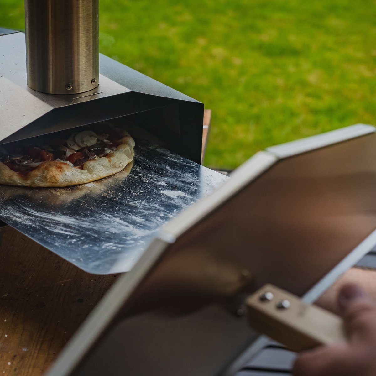 Burnic Bari houtpellet pizzaoven ø 30 cm draagbaar