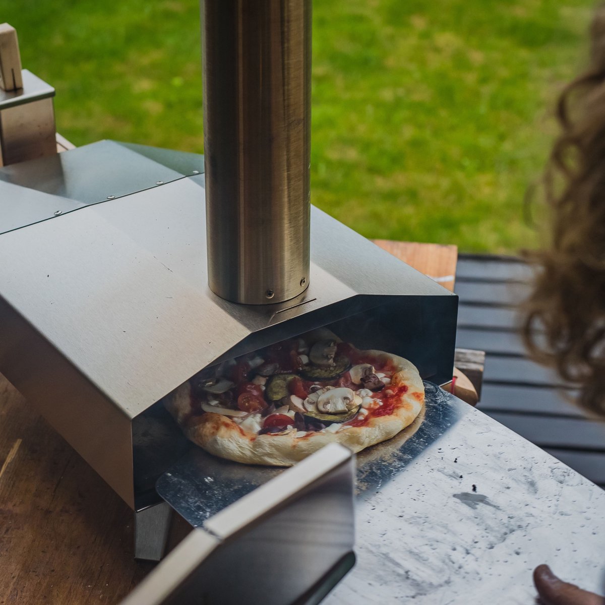 Burnic Bari houtpellet pizzaoven ø 30 cm draagbaar