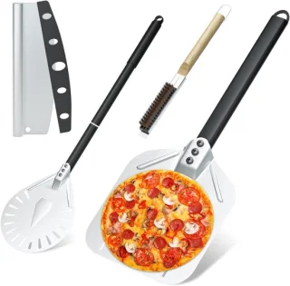 Geperforeerde pizzaschep 30 cm zilver