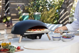 Le Feu Turtle Gas Pizza Oven Black