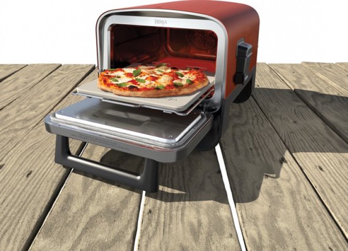 Ninja Woodfire OO101EU Elektrische Buiten Pizza Oven en Smoker