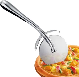 RVS Pizzasnijder Ø 6,5 cm lengte 18 cm
