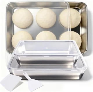 Set van 3 roestvrijstalen pizzadeegbakken met deksel en 2 deegschrapers