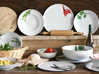 Set van 4 porseleinen pizzaborden