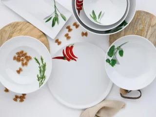 Set van 4 porseleinen pizzaborden