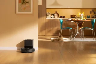 Roborock Robot VC Q7 TF+ Zwart, Dubbel anti-klit systeem, 3 waterdoorstroomstanden, zelfledigend dockingstation
