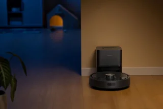 Roborock Robot VC Q7 TF+ Zwart, Dubbel anti-klit systeem, 3 waterdoorstroomstanden, zelfledigend dockingstation