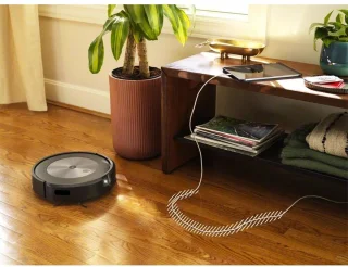 iRobot Roomba j7+ robotstofzuiger j7558