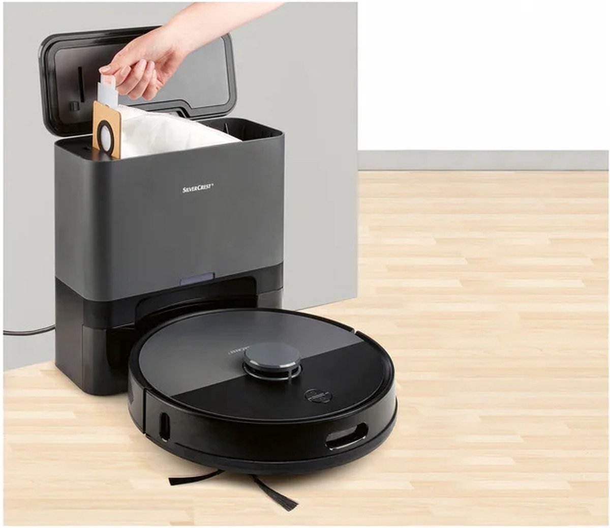 SILVERCREST Robotstofzuiger met leegstation