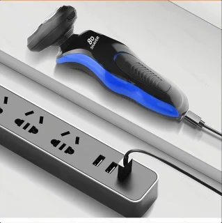 8D 3-Koppen Scheerapparaat USB Oplaadbaar Zwart/Blauw