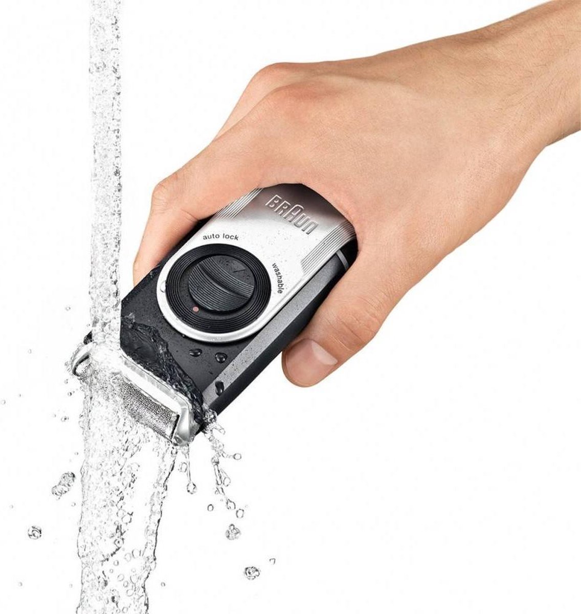Wat vinden we goed aan de Braun MobileShave M90 Scheerapparaat