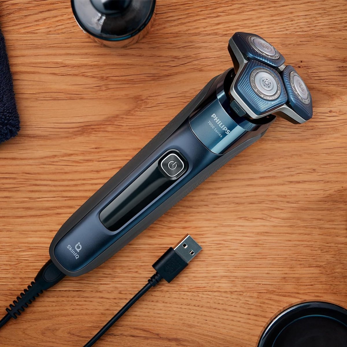 Wat vinden we goed aan de Philips Shaver Series 7000 S7886/55 elektrische scheerapparaat