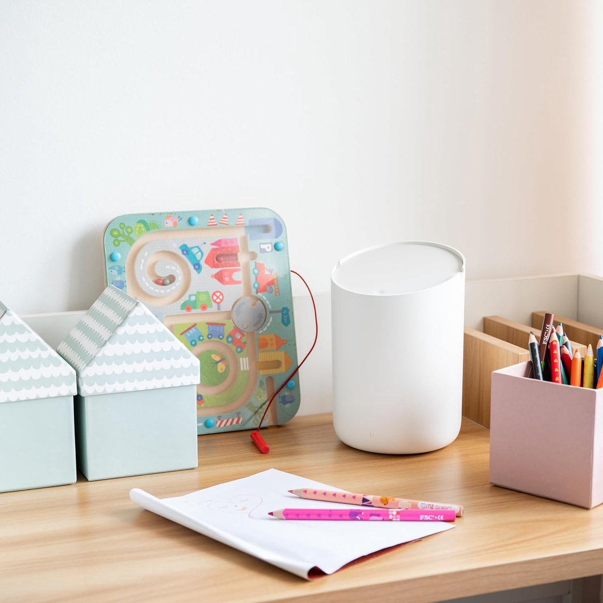 Wat vinden we goed aan de Tove Mini-cosmetica-emmer 1,5L wit