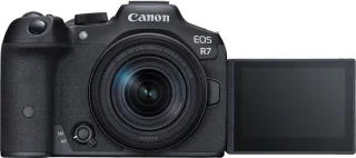 Canon EOS R7 met RF-S 18-150mm S STM lens