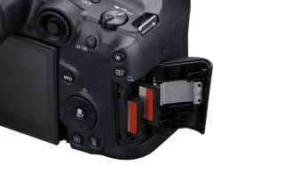 Canon EOS R7 met RF-S 18-150mm S STM lens