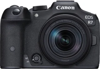 Canon EOS R7 met RF-S 18-150mm S STM lens