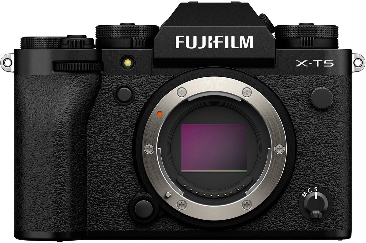 Fujifilm X-T5 systeemcamera met XF 16-80mm lens zwart